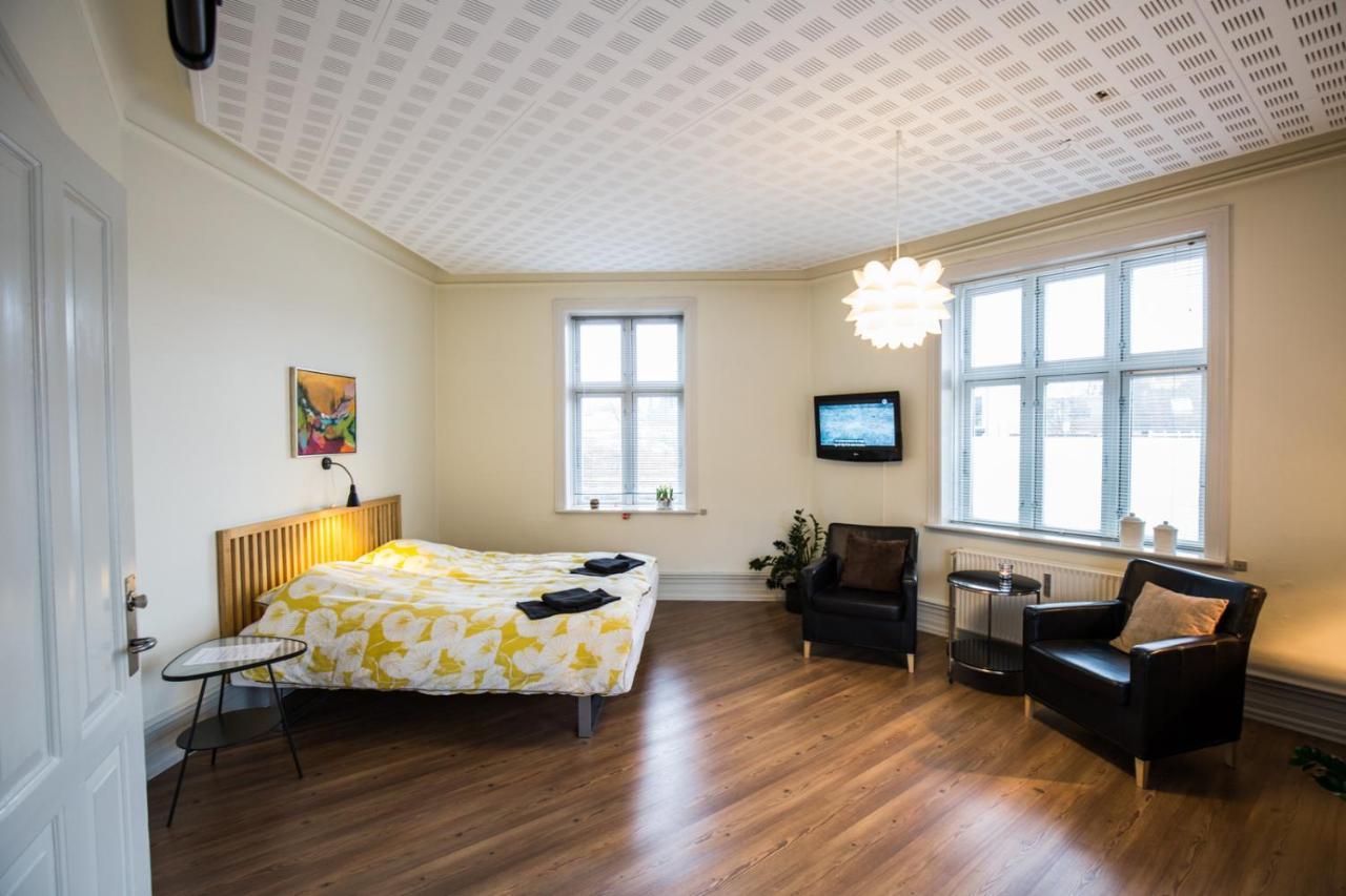 Bed & Breakfast โฮลสเตโบร ภายนอก รูปภาพ